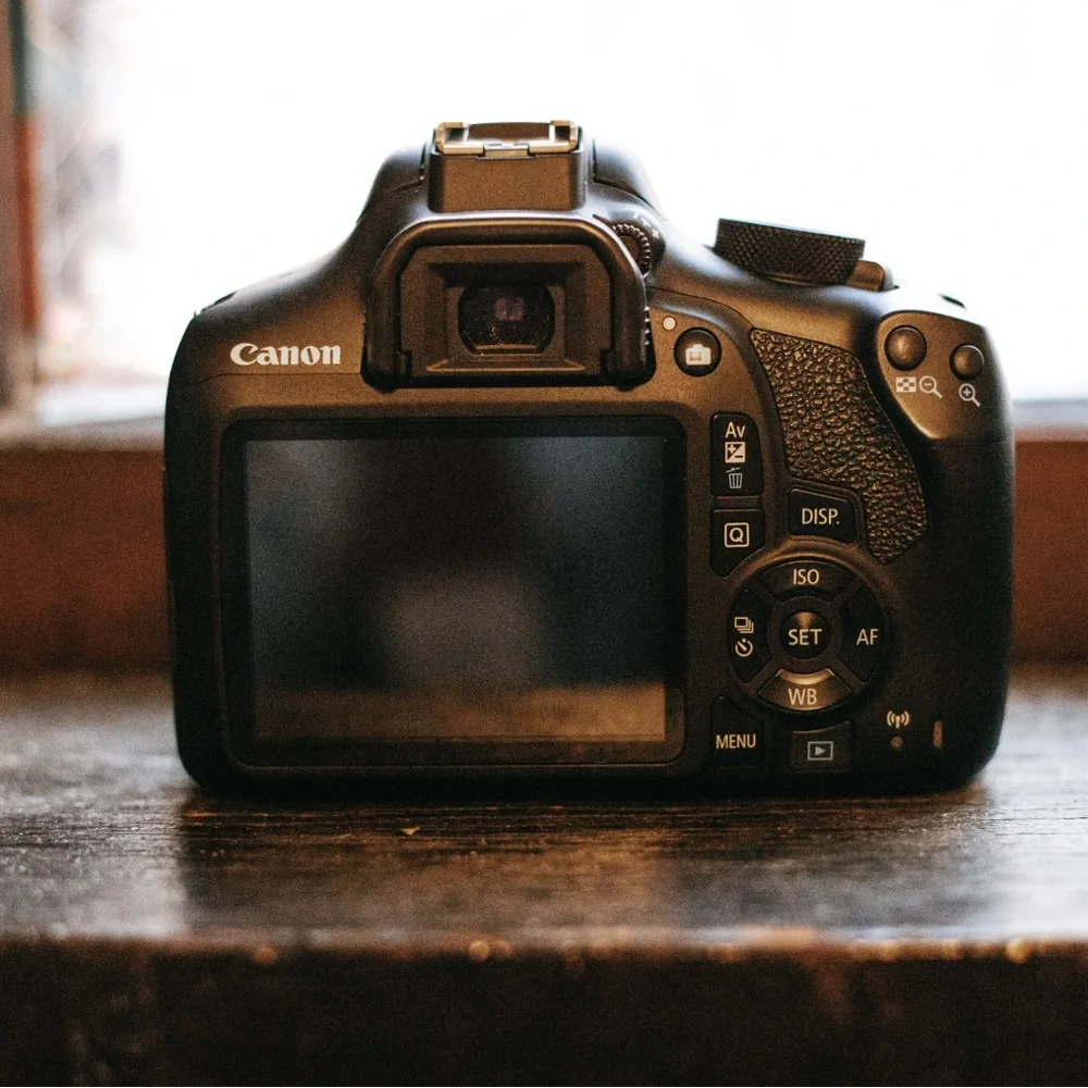 Canon EOS Rebel T6 Black Body